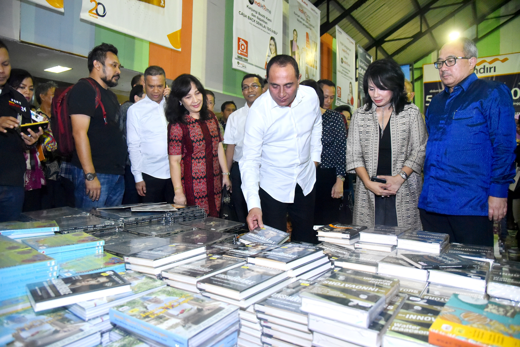 Hingga 12 November, Bazaar Buku Big Bad Wolf Hadir di Gedung Andromeda Eks Bandara Polonia